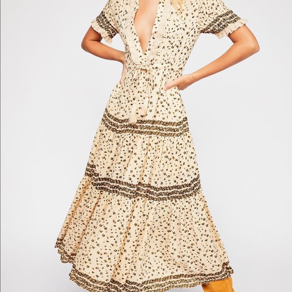 Free People Dresses & Skirts - Free People Rare Feelings Dress
